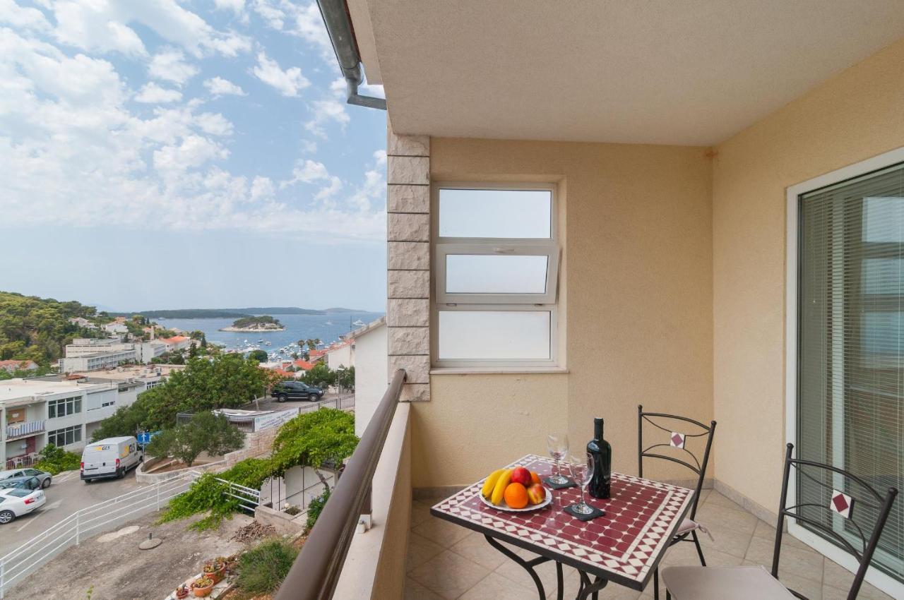Apartments Molo Mare Hvar Town Zewnętrze zdjęcie