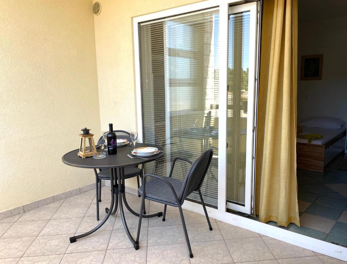 Apartments Molo Mare Hvar Town Zewnętrze zdjęcie